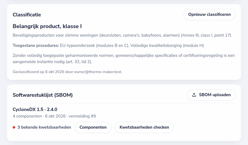 Een product in het CRA-register: classificatie klasse I met de toegestane procedures voor conformiteitsbeoordeling, en de SBOM met bekende kwetsbaarheden